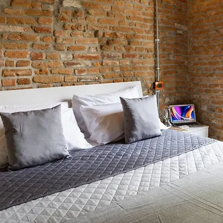 Italstay - Canonica Brick Appartement *